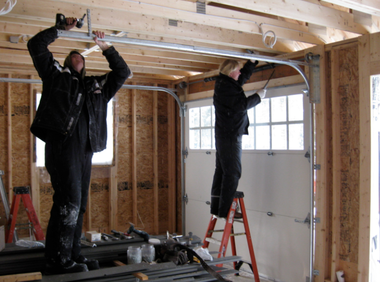 Garage doors installation 