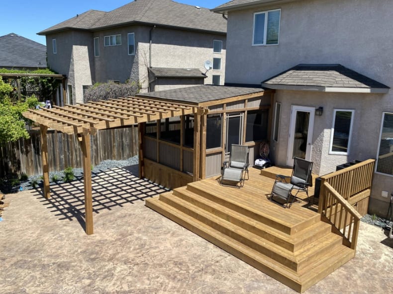 deck design in Ontario